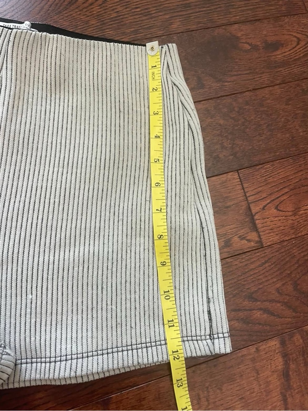Zara Gray Ribbed Top & Short Set - Picture 7 of 13